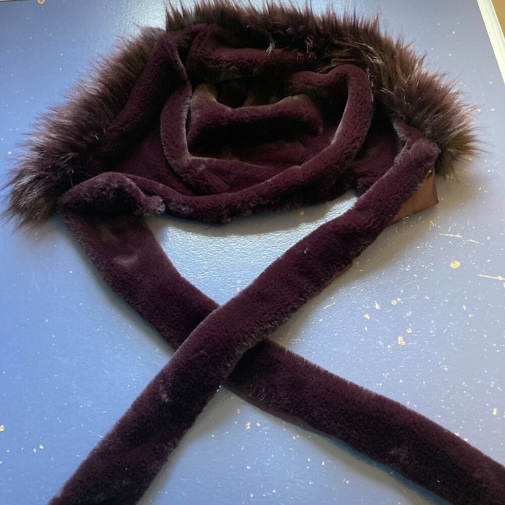 Dawn Levy Coat, Beautiful, Wool Blend with removable Faux Fur hood,  Size M - Picture 10 of 14